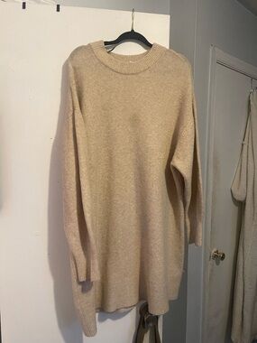 H&M Neutral Beige Crewneck Oversized Knit Sweater